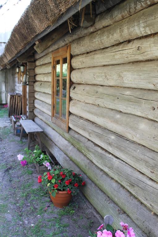 Maenni Summerhouse Kassari Exterior photo