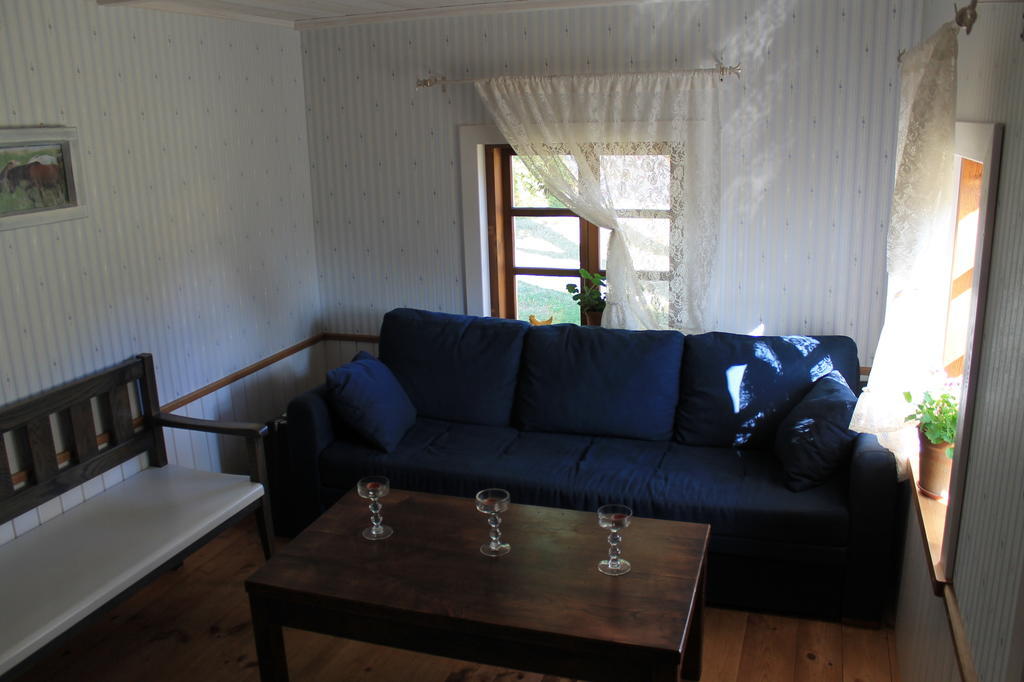 Maenni Summerhouse Kassari Room photo