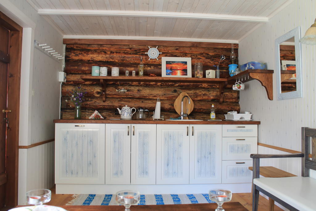 Maenni Summerhouse Kassari Room photo